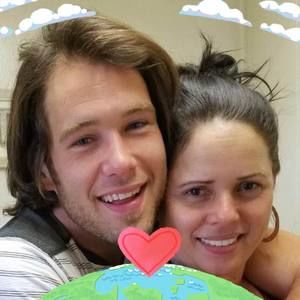 Meet your Posher, Vivia